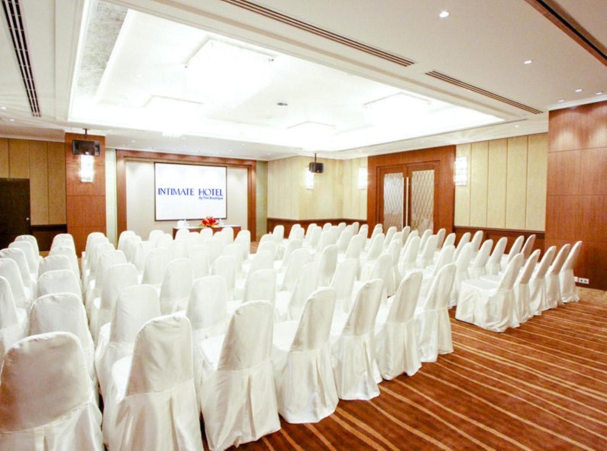 Intimate Hotel Pattaya - Sha Extra Plus Exterior foto
